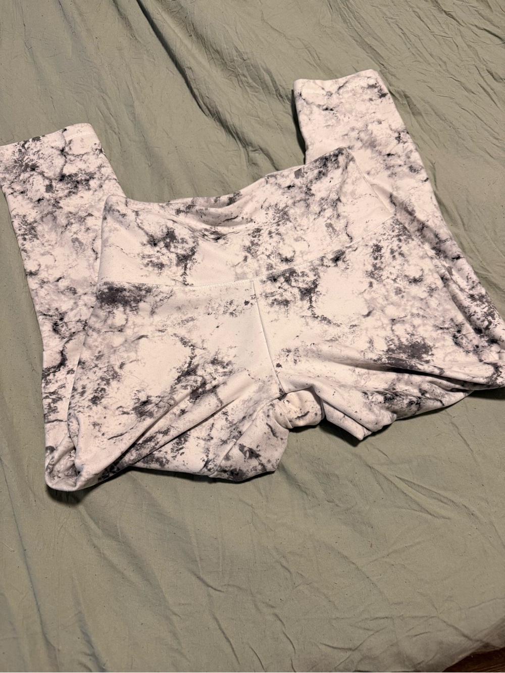 Balance Collection Marble Print Leggings - White & Gray